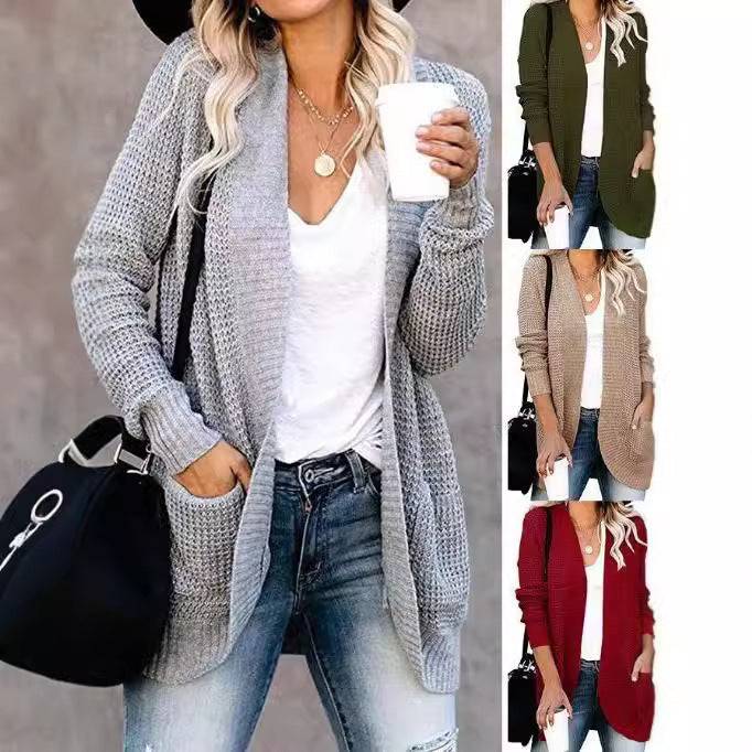 Cardigan maglione lavorato a maglia con abbottonatura curva da donna