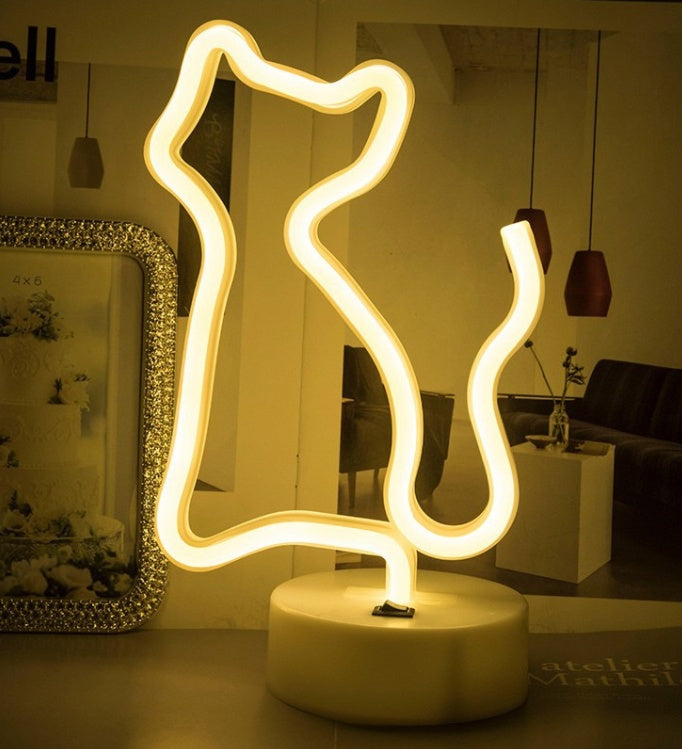 Luci al neon decorative di notte