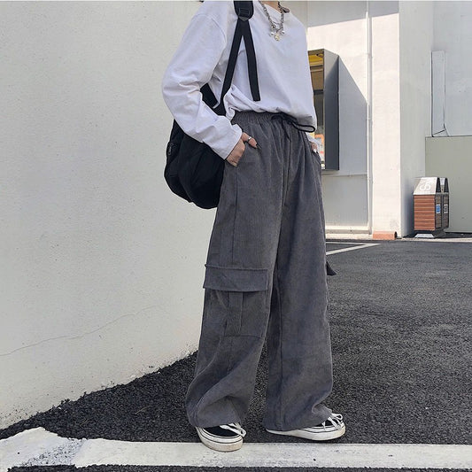 Pantaloni larghi in velluto a coste da donna