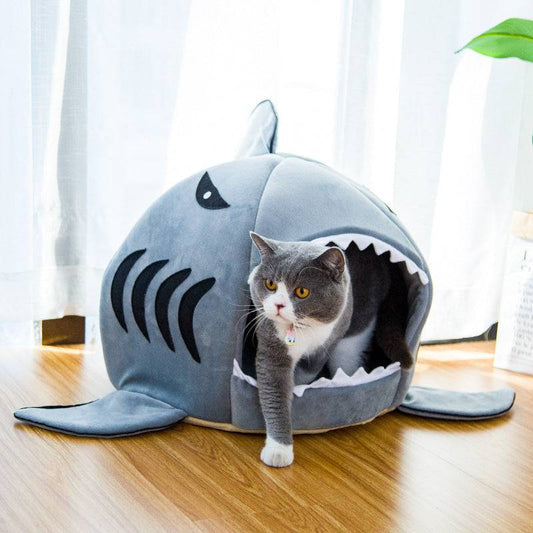 Creative Dual-Purpose Shark Pet Bed Small Dogs And Cats Warm Pet Bed - YLORESHOP