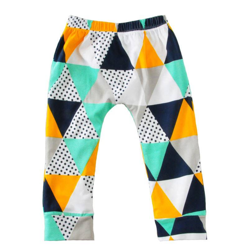 Abbigliamento per bambini Completo da ragazzo T-shirt a maniche corte Blu Lettera Freccia Pantaloni geometrici Completo da bambino a due pezzi