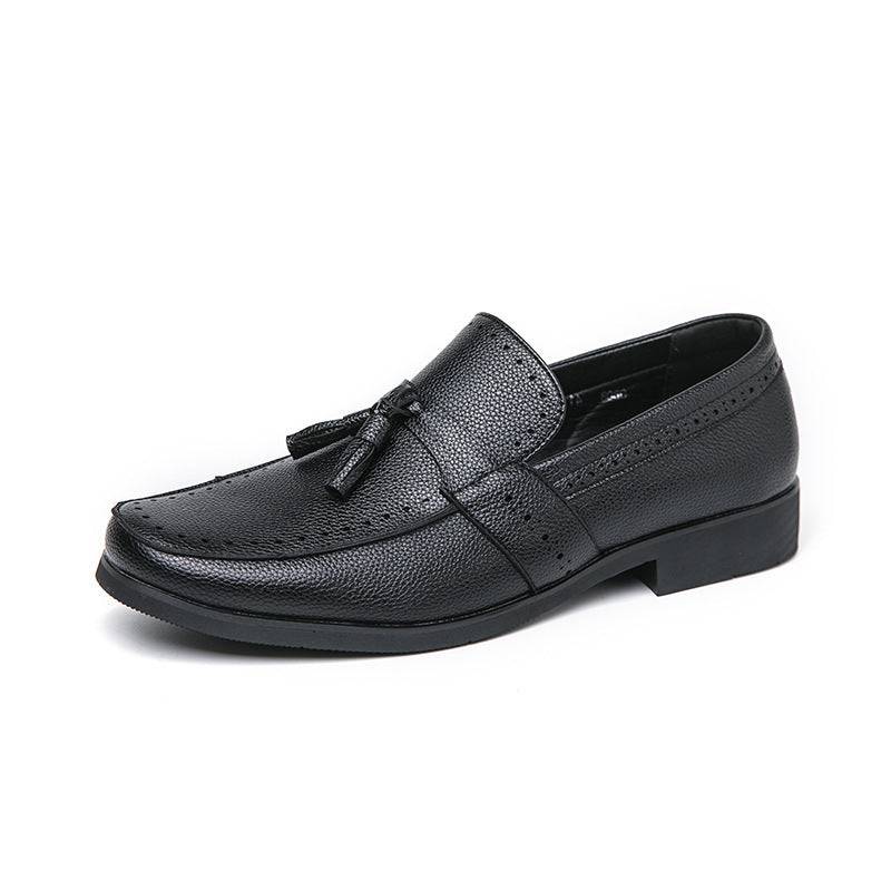 Mocassino da uomo con nappa slip-on business casual scarpe in pelle con punta tonda