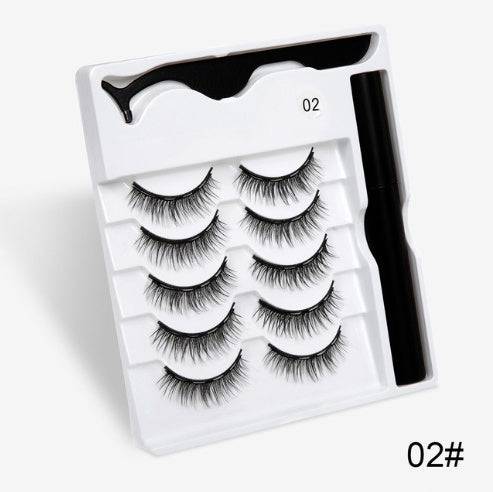 A Pair Of False Eyelashes With Magnets In Fashion - YLORESHOP