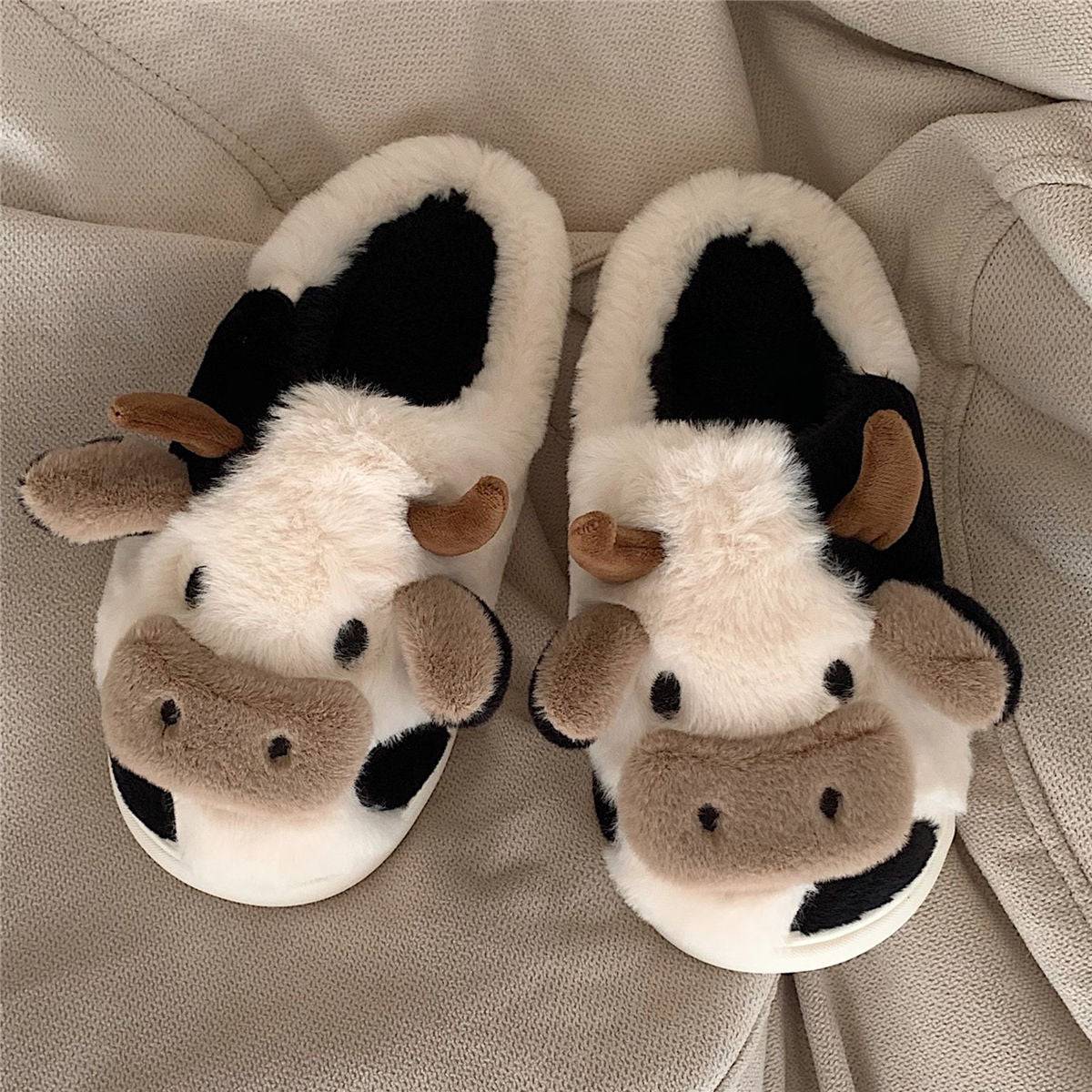 Cute Cow Animal Slipper For Women Girls Fashion Kawaii Soft Fluffy Winter Warm Slippers Woman Cartoon Milk Cow House Slippers Funny Shoes - YLORESHOP