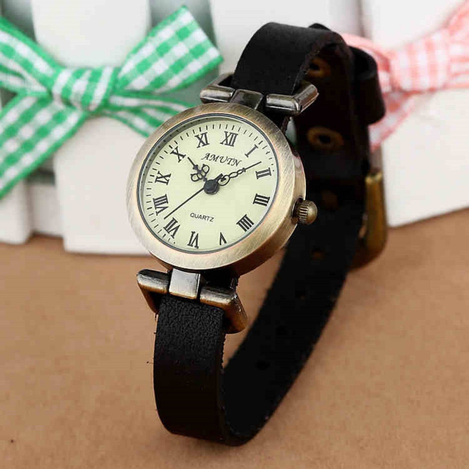 Japanese Literature Forest Women's Retro Quartz Watch - YLORESHOP