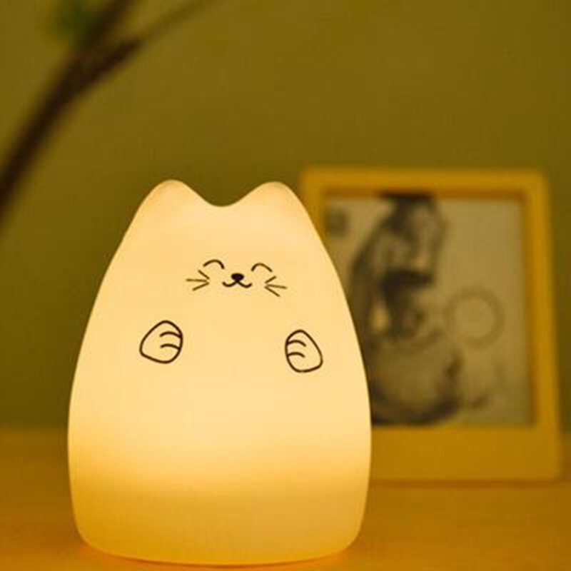 Luce notturna a LED con sensore tattile in silicone per bambini piccoli