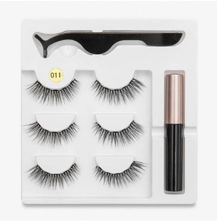 A Pair Of False Eyelashes With Magnets In Fashion - YLORESHOP