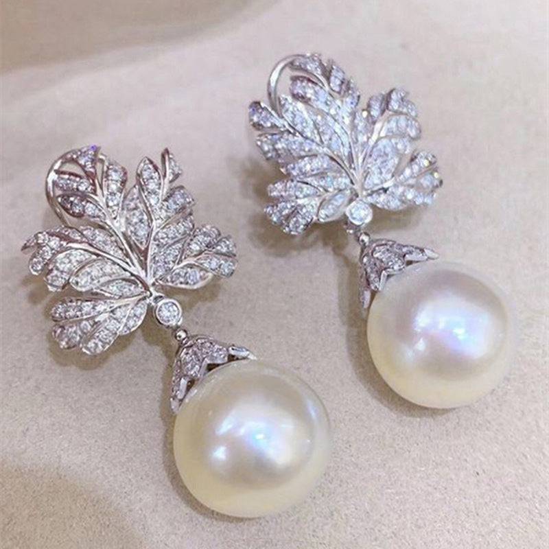 Leaf-shaped Earring Female Pearl Design - YLORESHOP