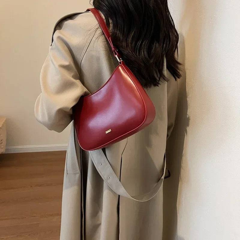 Borse a tracolla rosse sotto le ascelle per donna 2024 Borsa a tracolla in pelle con nuova trama Borsa a tracolla per borse da sposa di design di lusso 