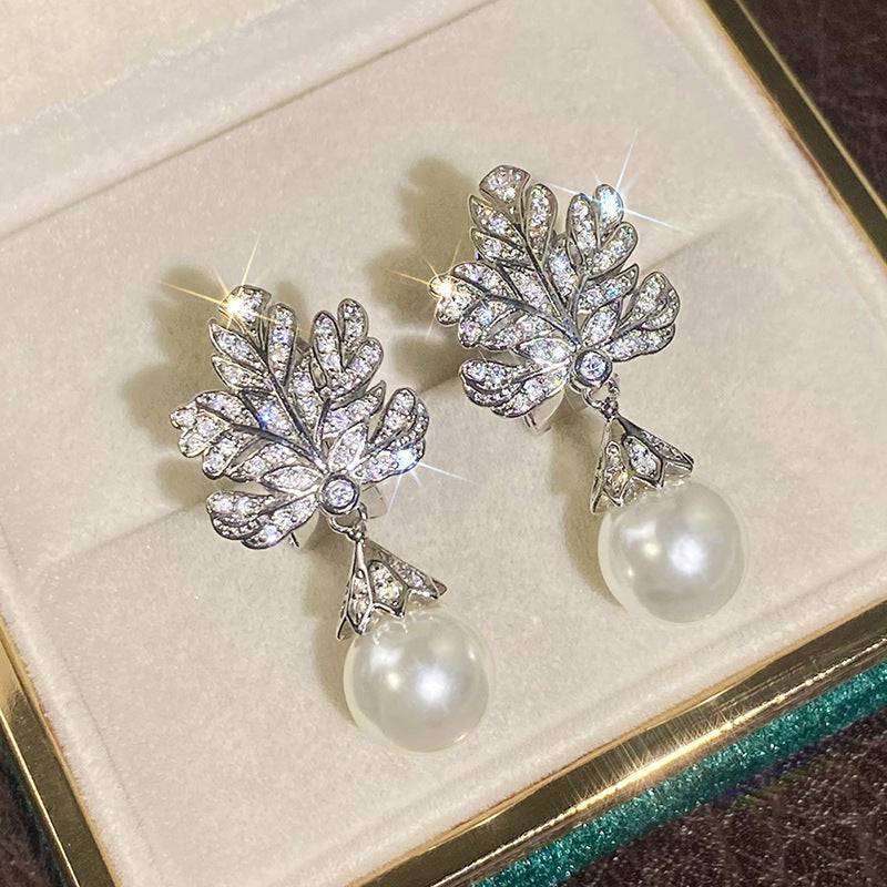 Leaf-shaped Earring Female Pearl Design - YLORESHOP