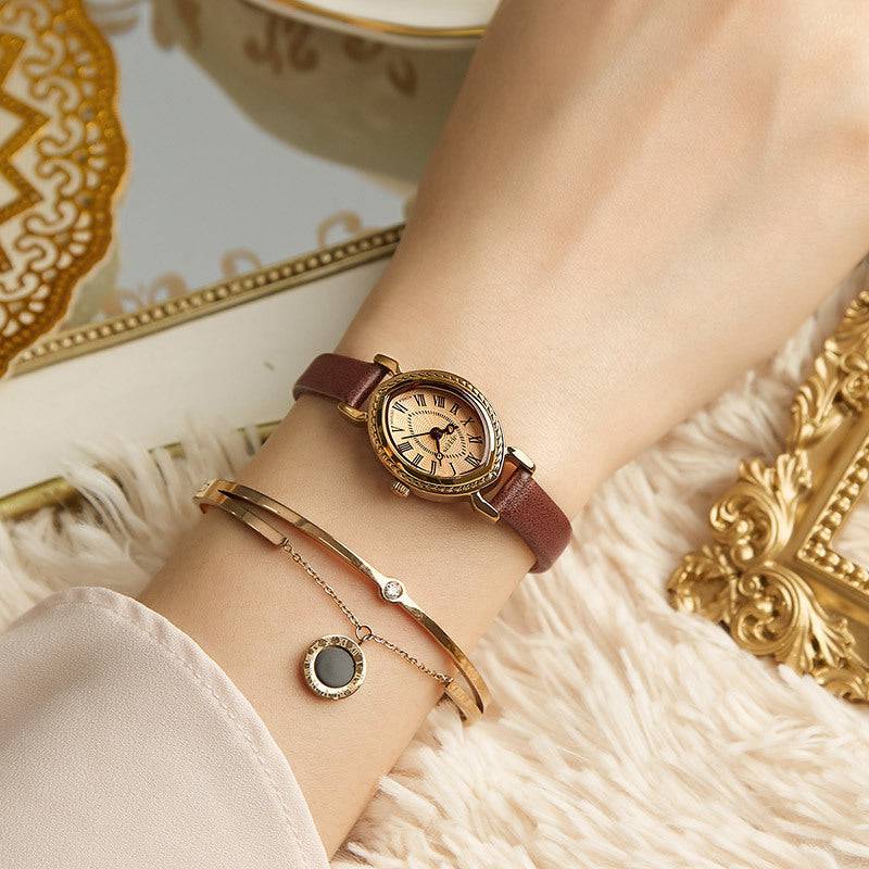 Oval Belt Quartz Movement Waterproof Compact Fashion Watch - YLORESHOP