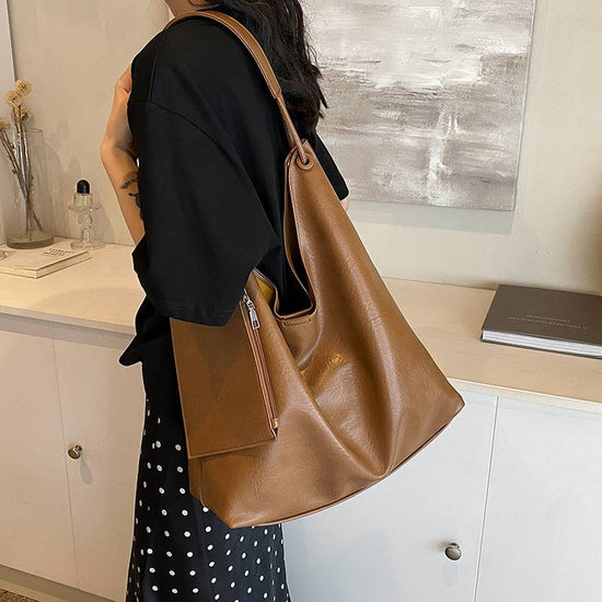 Casual Retro Large Capacity All-matching Western Style Shoulder Bag - YLORESHOP