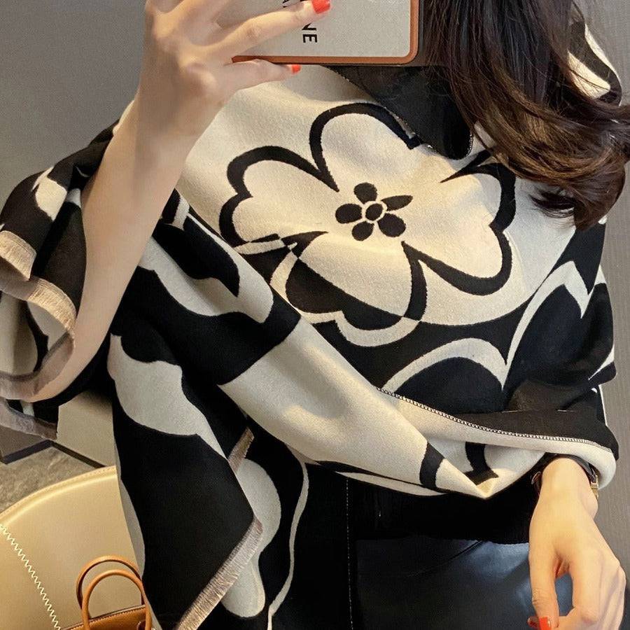 Air-conditioned Room Spring And Summer High-grade Versatile Black And White Scarf Warm Dress - YLORESHOP