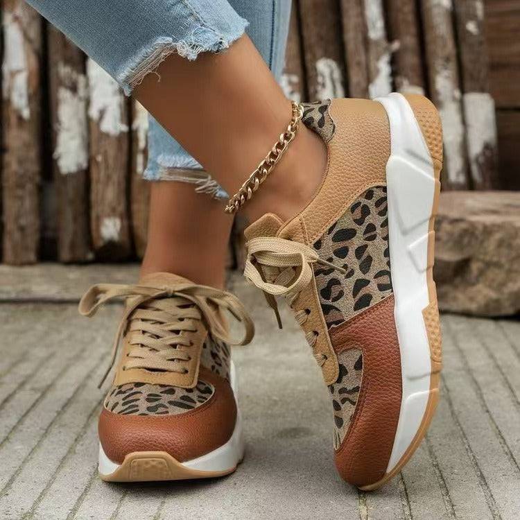 Sneaker casual da donna con lacci mimetici con fondo spesso