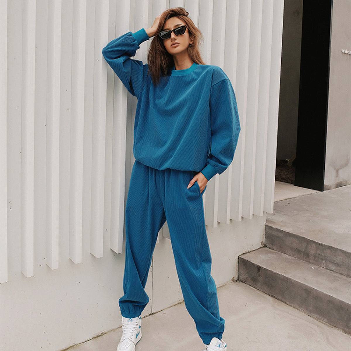 Women's Sports And Leisure Sweater Trousers Suit - YLORESHOP