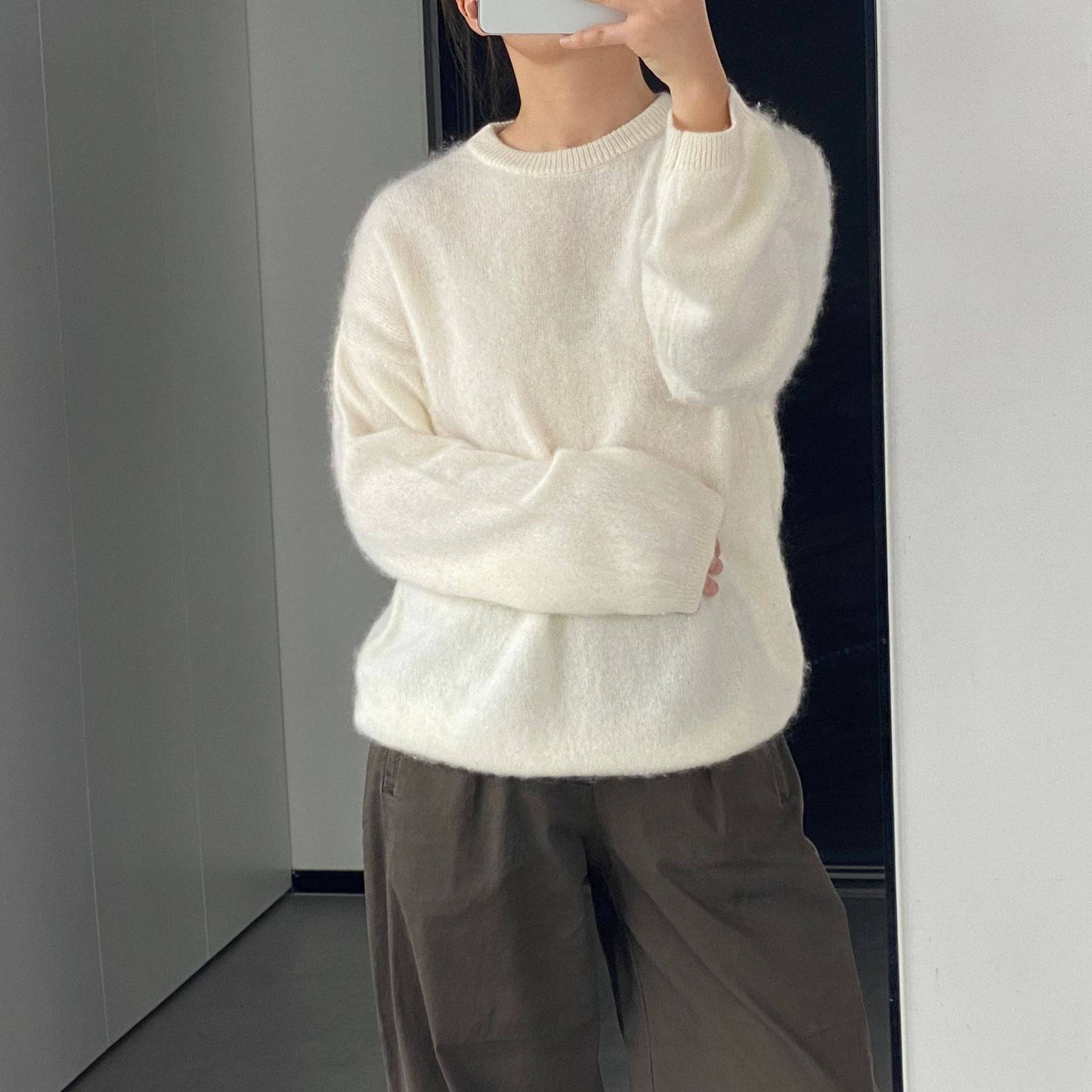 Women's Round Neck Wool Brushed Sweater - YLORESHOP