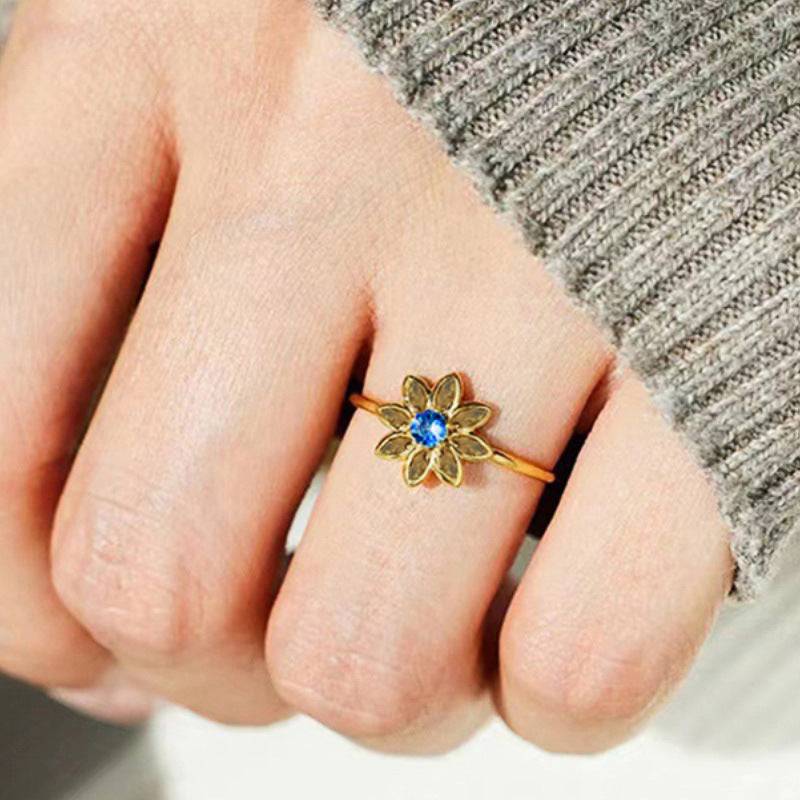 Flower Ring Female Fashion Inlaid Zircon - YLORESHOP