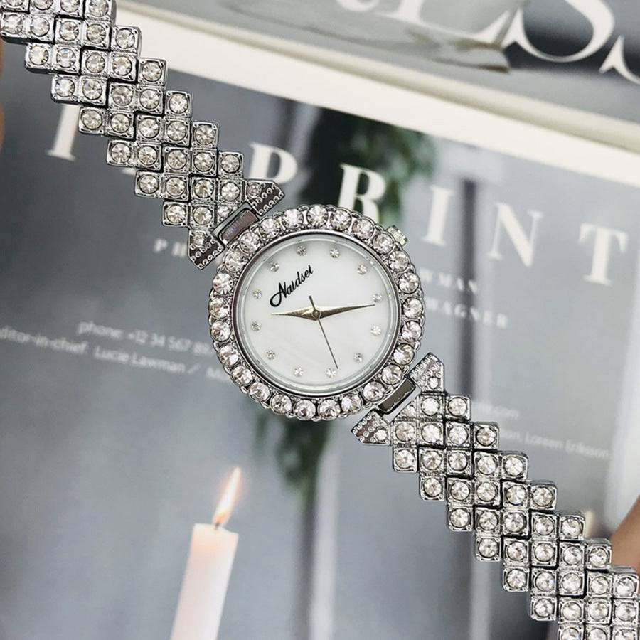 Women's Watch Luxury Diamond Fritillary Surface Small Dial Bracelet Full Diamond - YLORESHOP