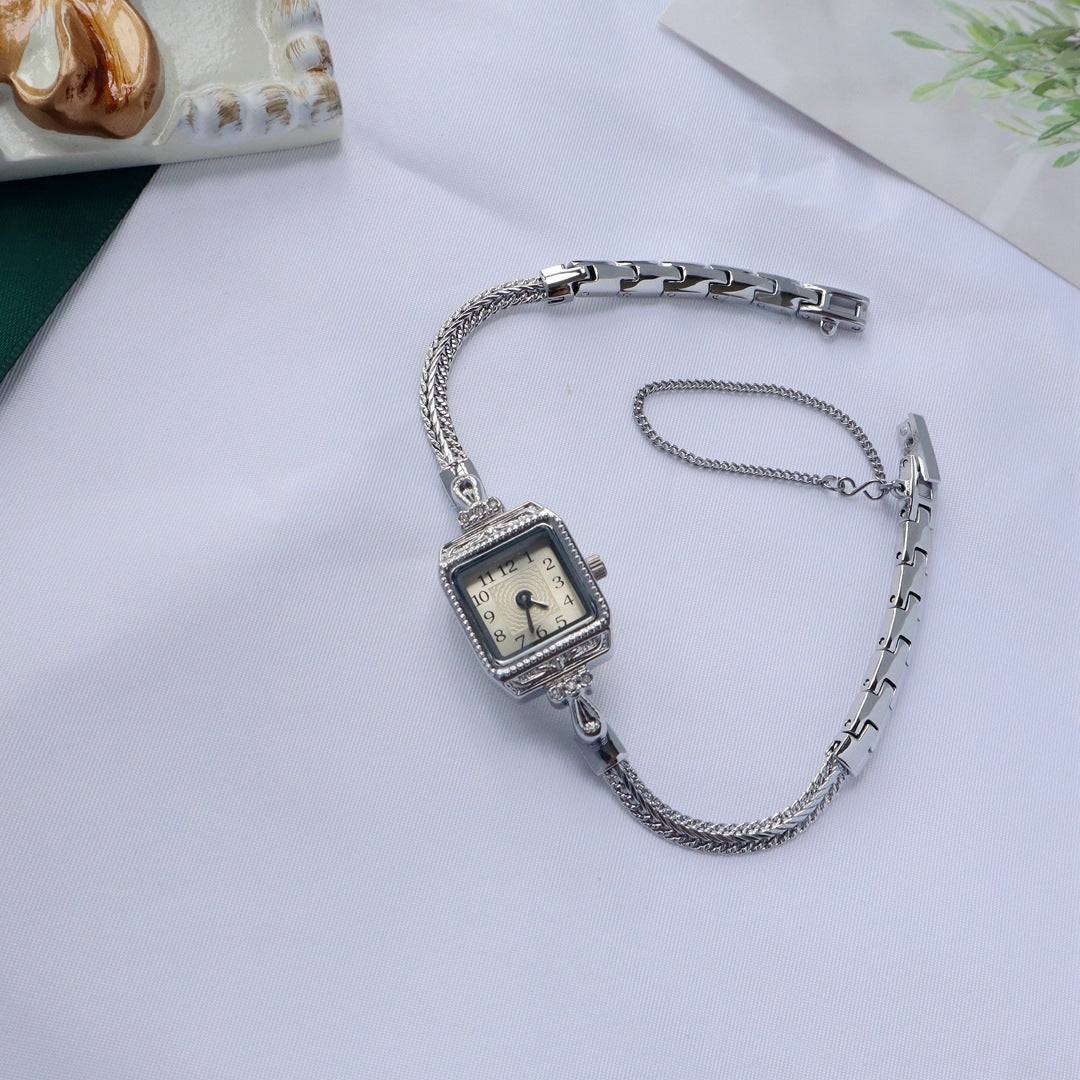 Small And Exquisite Fine Band Watch Retro Bracelet Square Model - YLORESHOP