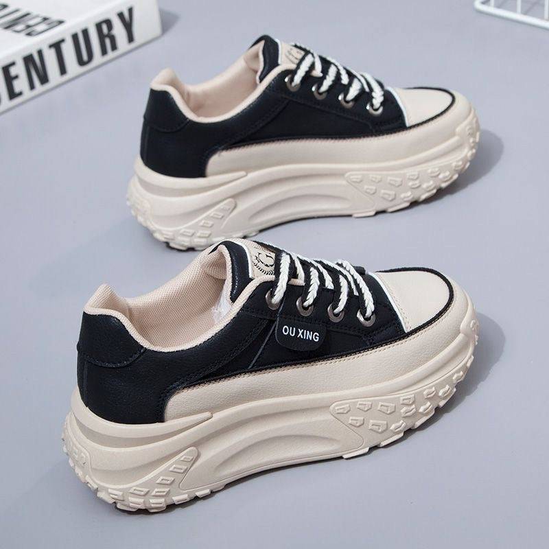 Casual Versatile Korean Style Height Increasing Breathable Sneaker