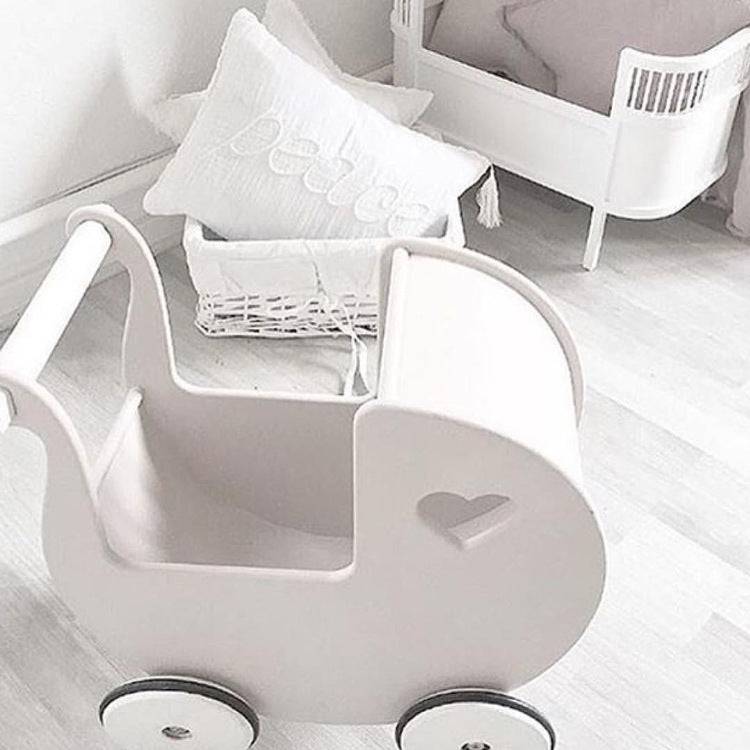 Sebra Baby Walker Moover Love Doll Passeggino Piccolo bambino in legno per bambini sopra la casa Passeggino giocattolo