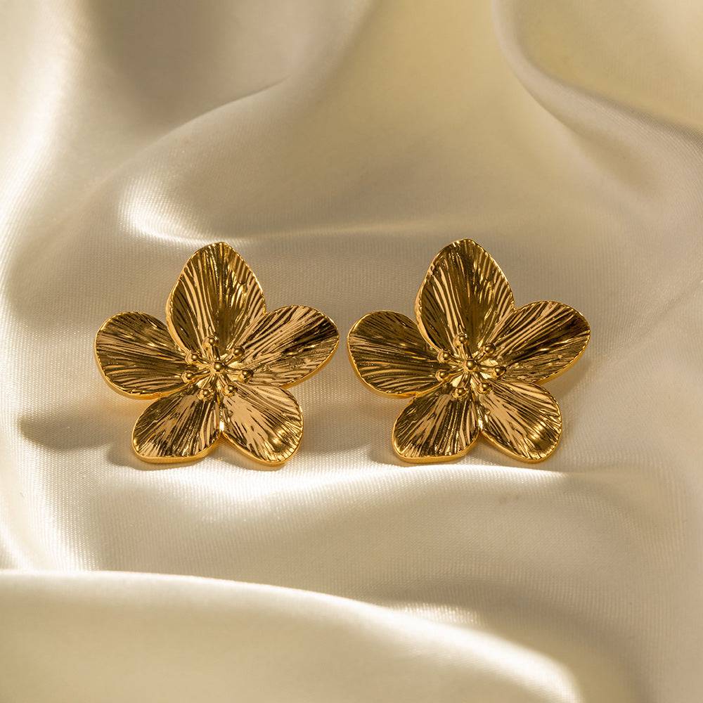 Design Fashion High-end Matte Retro Gold Stainless Steel Flower Stud Earrings - YLORESHOP