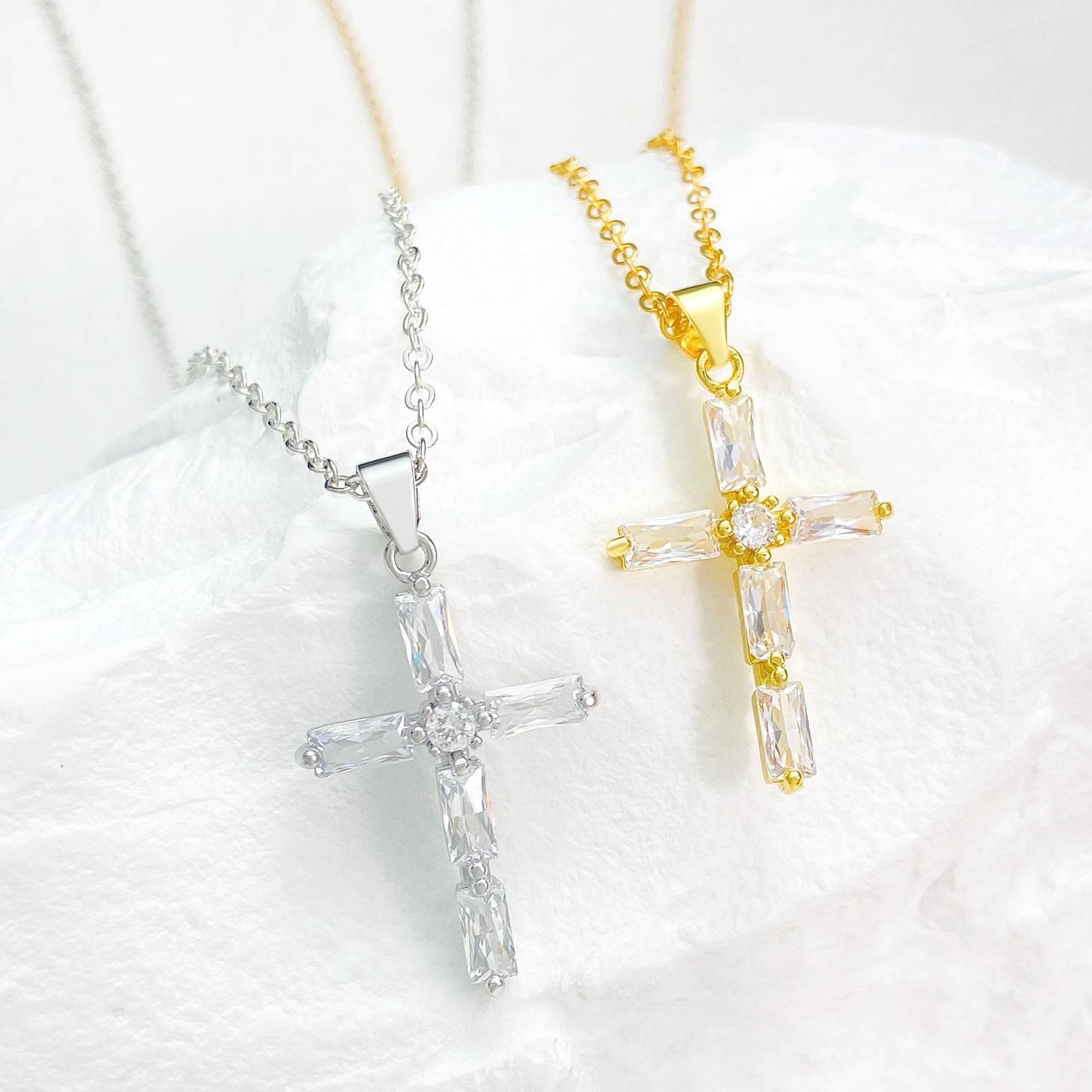 Diamond Cross Necklace Female Cross Pendant Clavicle Chain - YLORESHOP