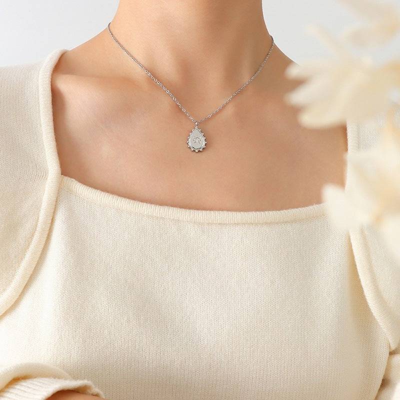 Geometric Single Diamond Zircon Inlaid Water Drop Pendant Titanium Steel Plated Necklace - YLORESHOP