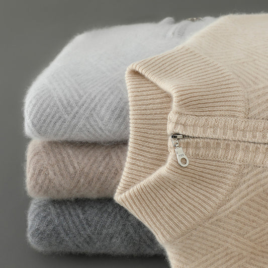 Maglia in pura lana lavorata a maglia con cerniera e collo alto