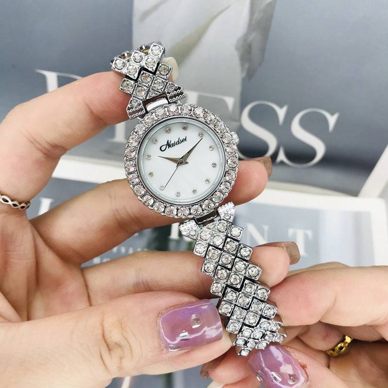 Women's Watch Luxury Diamond Fritillary Surface Small Dial Bracelet Full Diamond - YLORESHOP