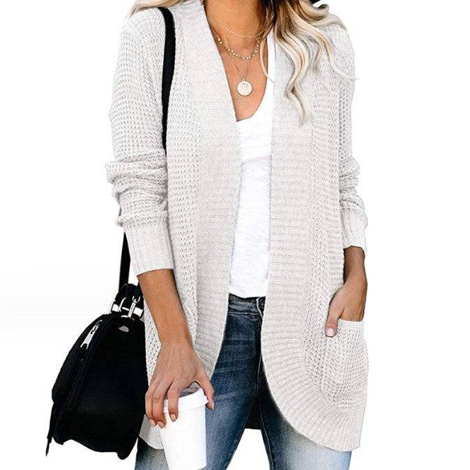 Cardigan maglione lavorato a maglia con abbottonatura curva da donna